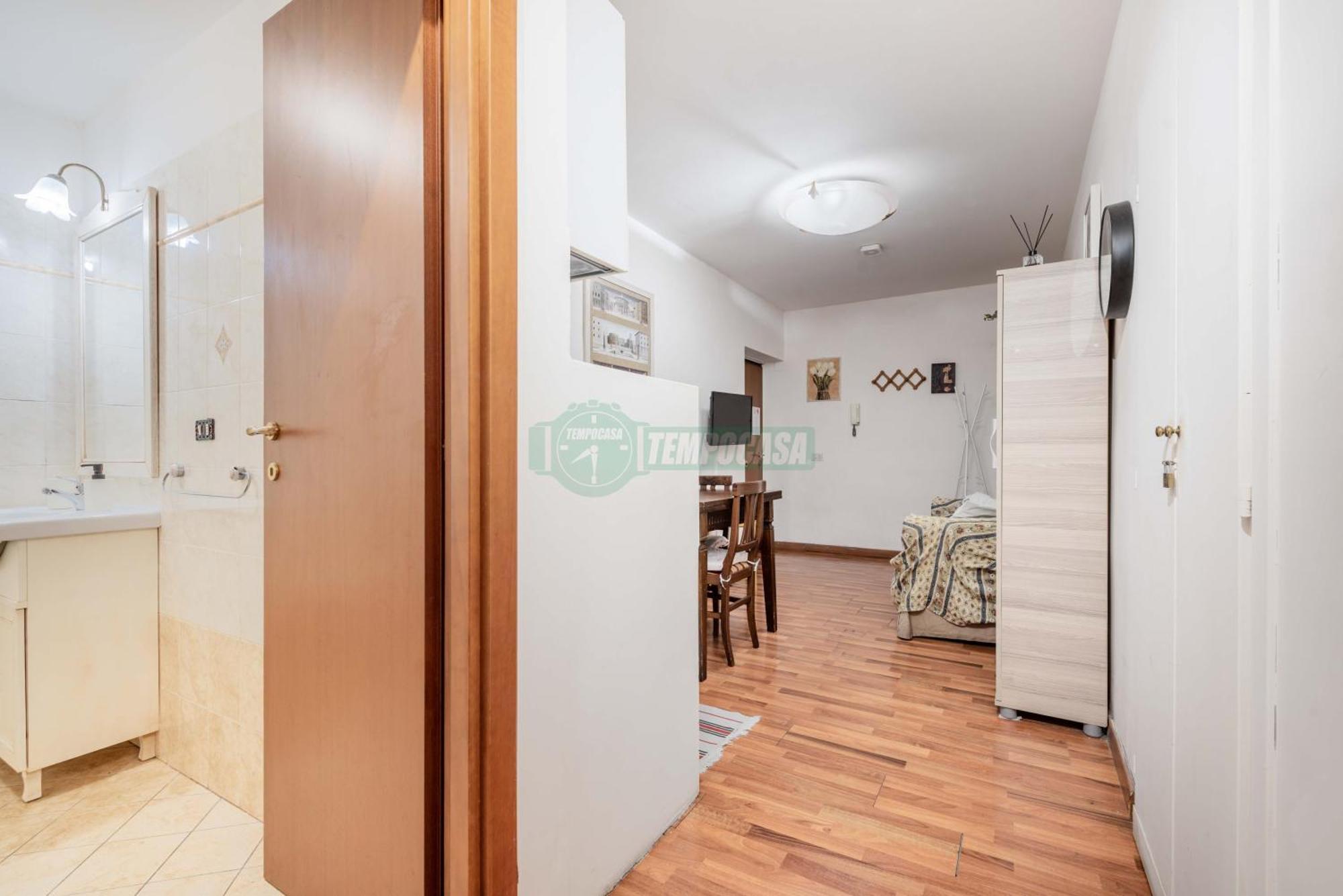 Daniela, Pied-A-Terre Al Vaticano — Photos 2